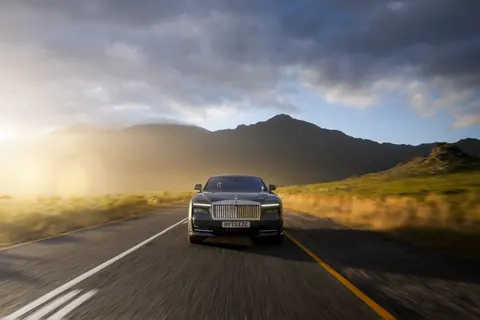 Rolls-Royce — automotive photograph by Willie Botes